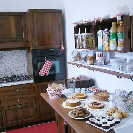 B&B Lefarfalle แฟร์รารา ภายนอก รูปภาพ