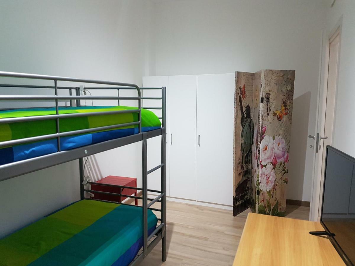 B&B Lefarfalle แฟร์รารา ภายนอก รูปภาพ