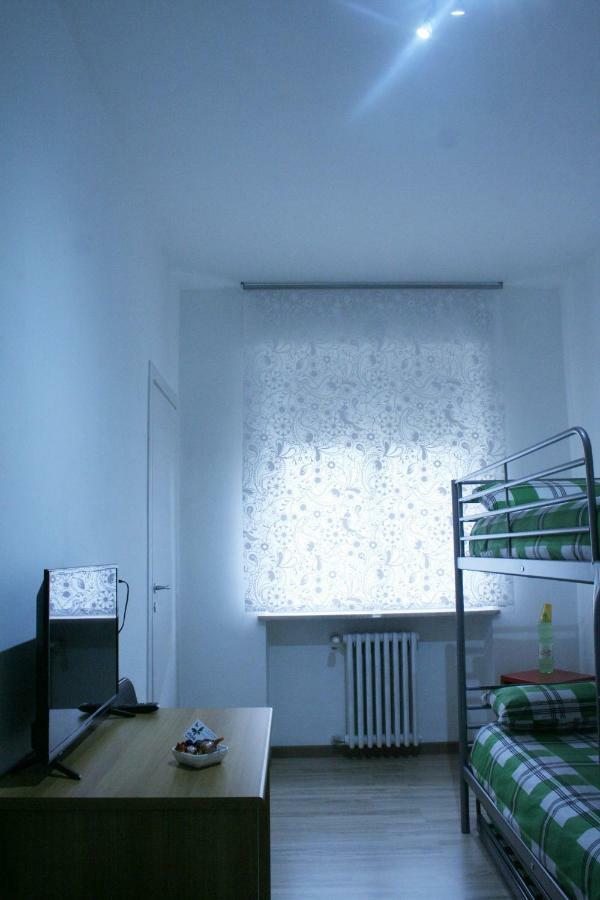 B&B Lefarfalle แฟร์รารา ภายนอก รูปภาพ