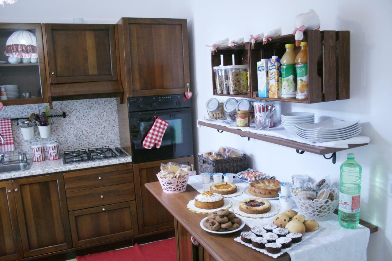 B&B Lefarfalle แฟร์รารา ภายนอก รูปภาพ
