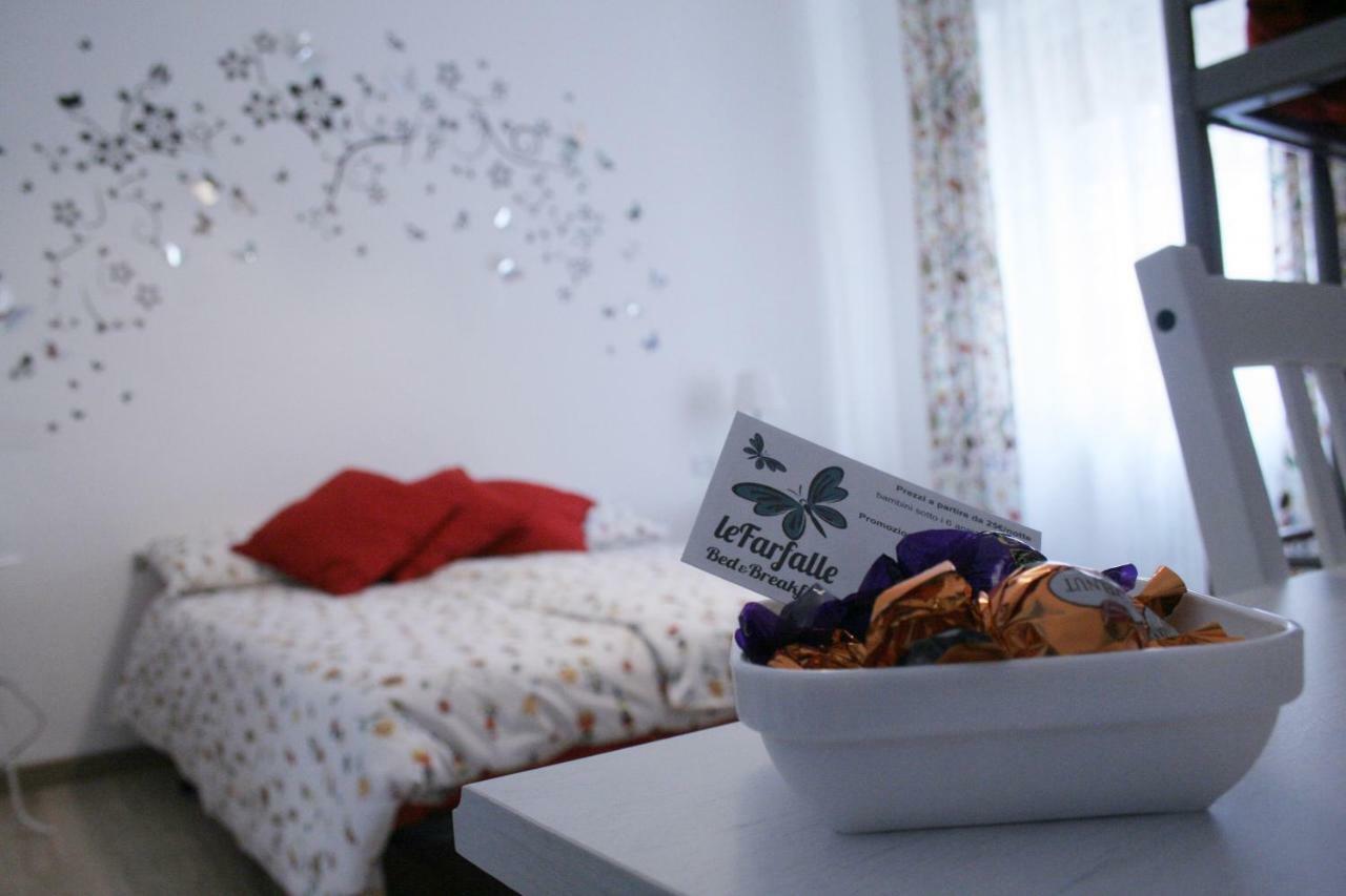 B&B Lefarfalle แฟร์รารา ภายนอก รูปภาพ